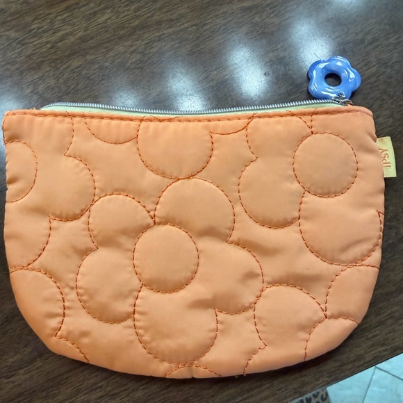 Colorful Patterned Clutch Set - Picture 4 of 7